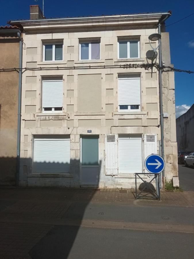 Appart'Hotel Chauvigny Exteriör bild